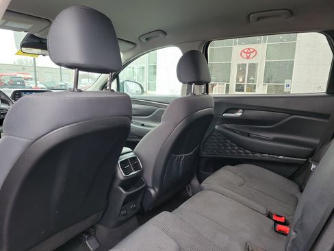 Used 2020 Hyundai Santa Fe SE image 14
