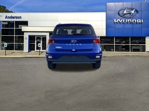 New 2026 Hyundai Venue SEL image 4