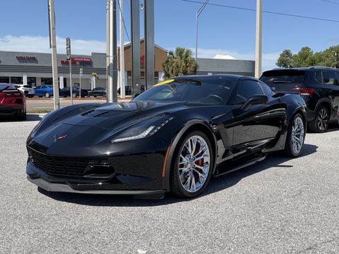 Used 2017 Chevrolet Corvette Z06 w/ Battery Protection Package RWD image 3