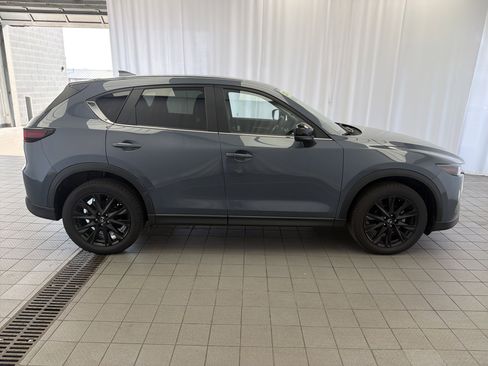 Used 2024 MAZDA CX-5 Carbon Edition image 4