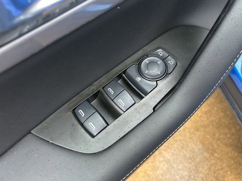 Used 2025 Chevrolet Blazer LT w/ Midnight/Sport Edition image 15