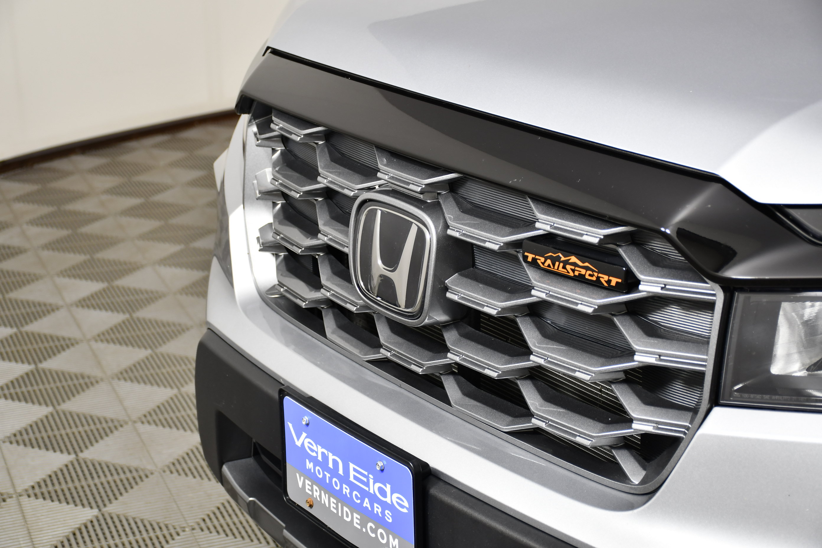 Certified 2024 Honda Ridgeline TrailSport image 9