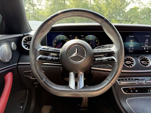 Used 2023 Mercedes-Benz E 450 Coupe image 10