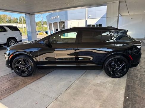 New 2026 Chevrolet Equinox EV RS image 2