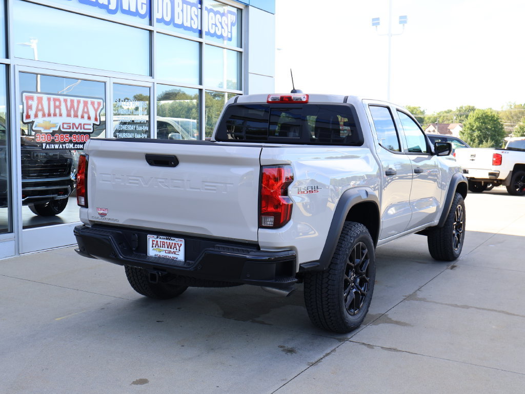 New 2026 Chevrolet Colorado Trail Boss AWD/4WD image 3