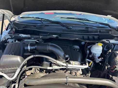 Used 2014 RAM 1500 Sport w/ Remote Start & Security Group AWD/4WD image 17