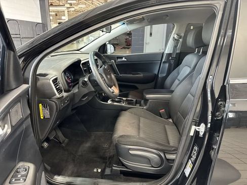 Used 2022 Kia Sportage LX FWD image 10