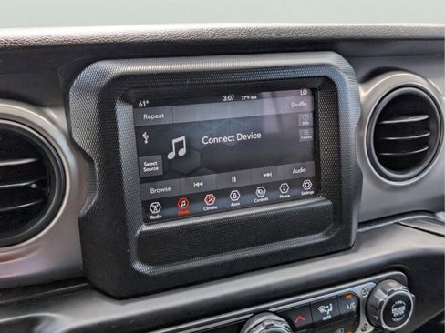 Used 2021 Jeep Wrangler Unlimited Sport AWD/4WD image 16