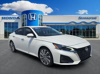 Used 2023 Nissan Altima 2.5 SL FWD video 1