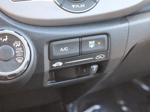 Used 2013 Honda Fit image 32