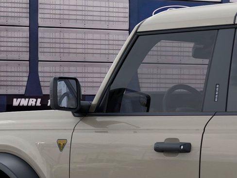 New 2026 Ford Bronco Badlands AWD/4WD image 22