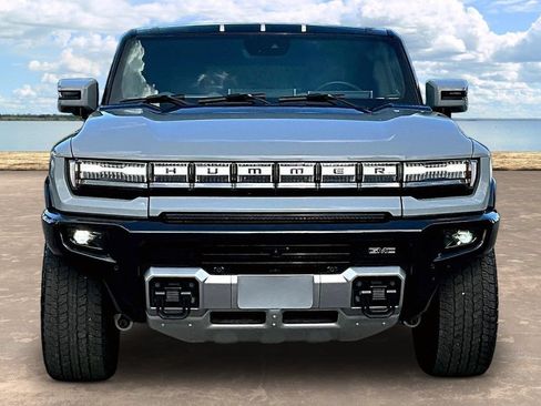 Used 2025 GMC Hummer EV 3X AWD/4WD image 2