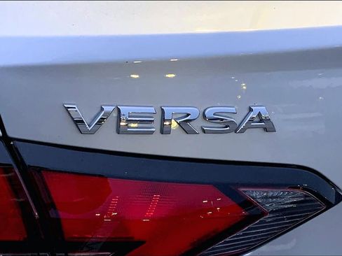 Used 2024 Nissan Versa S w/ Trunk Package image 29