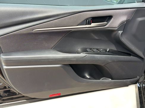 Used 2025 Toyota Camry LE FWD image 14