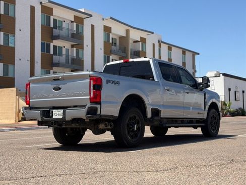 Used 2024 Ford F250 Lariat w/ Lariat Ultimate Package AWD/4WD image 3