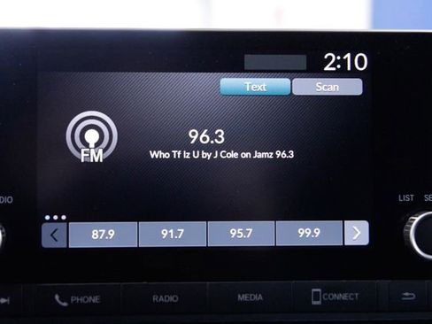 Certified 2024 Honda HR-V Sport image 31