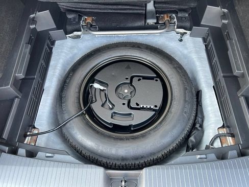 Used 2023 Nissan Rogue SV AWD/4WD image 24