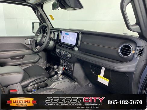 New 2026 Jeep Gladiator Sport image 34