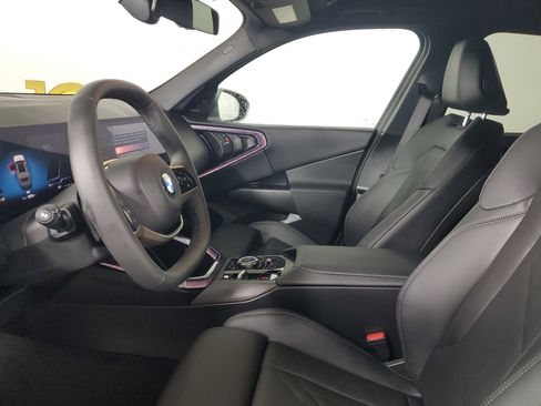 Certified 2025 BMW X3 xDrive30i w/ Premium Package image 9