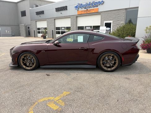 New 2026 Ford Mustang GT Premium w/ GT Performance Package RWD image 9