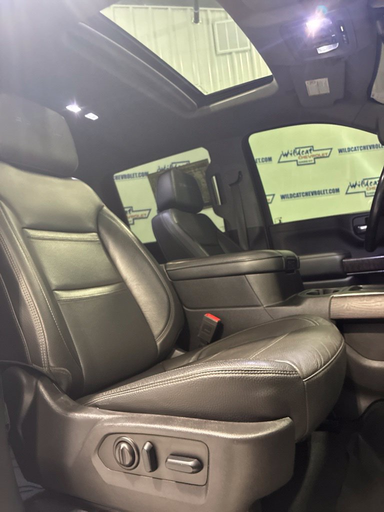 Used 2022 GMC Sierra 2500 Denali w/ Denali Ultimate Package AWD/4WD image 39