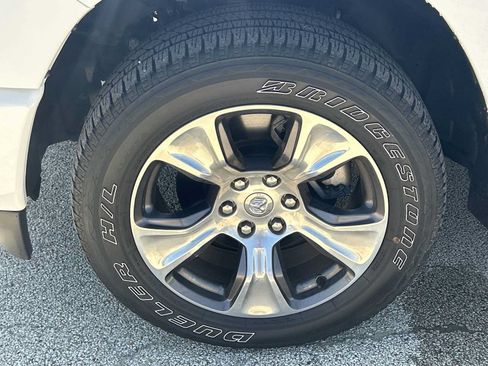 Used 2023 RAM 1500 Laramie AWD/4WD image 34