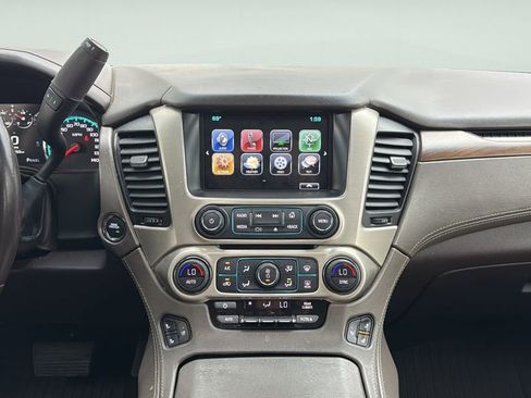 Used 2019 GMC Yukon Denali w/ Open Road Package AWD/4WD image 16