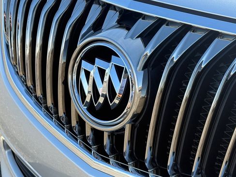 Used 2018 Buick Envision Essence image 30