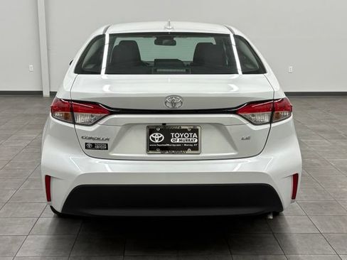 Used 2024 Toyota Corolla LE FWD image 3