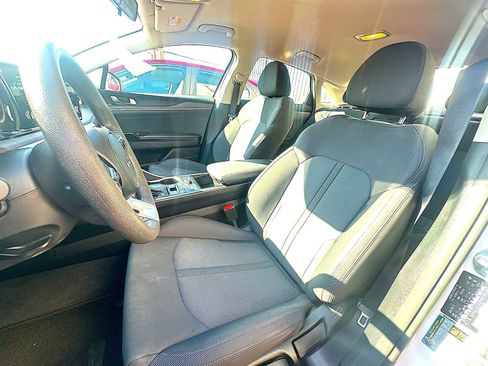 Used 2023 Kia K5 LXS image 12