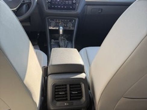Certified 2021 Volkswagen Tiguan SEL image 12
