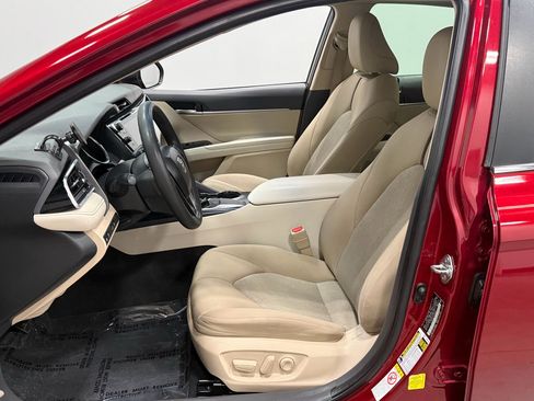 Used 2018 Toyota Camry LE w/ Audio Package image 10