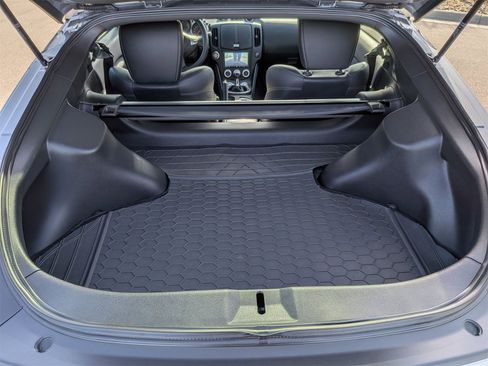 Used 2009 Nissan 370Z Touring w/ Aerodynamics Pkg image 26