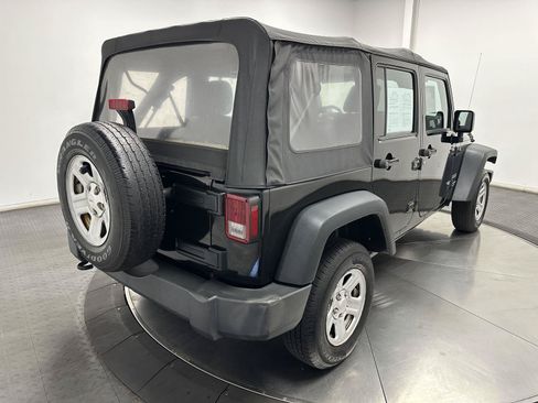 Used 2014 Jeep Wrangler Unlimited Sport w/ Connectivity Group AWD/4WD image 13