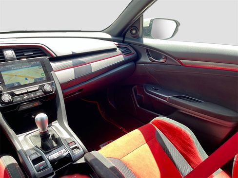 Used 2021 Honda Civic Type R image 22
