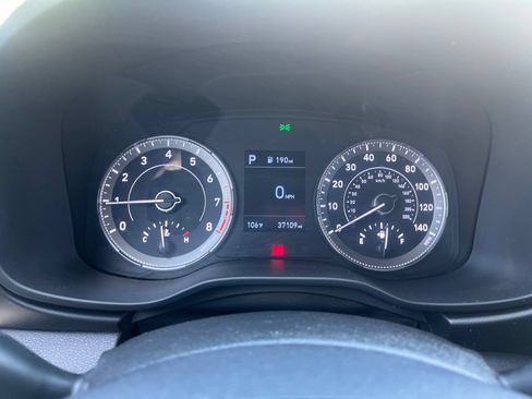 Used 2021 Hyundai Venue SE FWD image 23