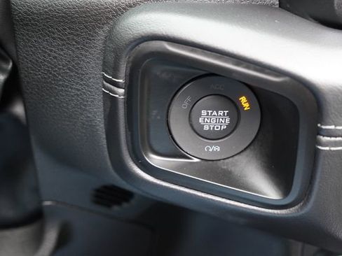 Certified 2025 Jeep Wrangler Unlimited Sahara w/ Safety Group image 31