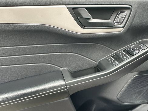 Certified 2022 Ford Escape SE w/ Convenience Package image 12