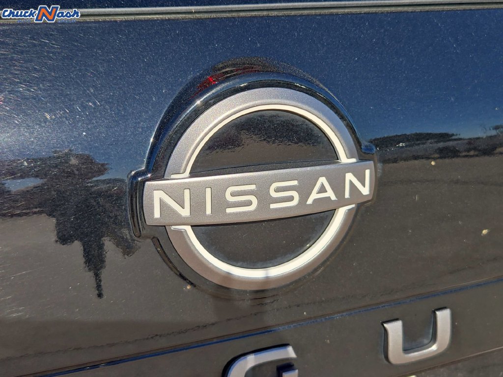 Used 2024 Nissan Rogue SV FWD image 6