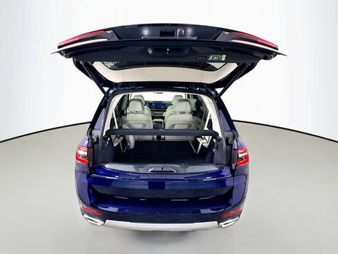 New 2026 BMW X7 xDrive40i image 27