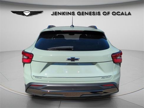 Used 2025 Chevrolet Trax ACTIV w/ Driver Confidence Package image 7