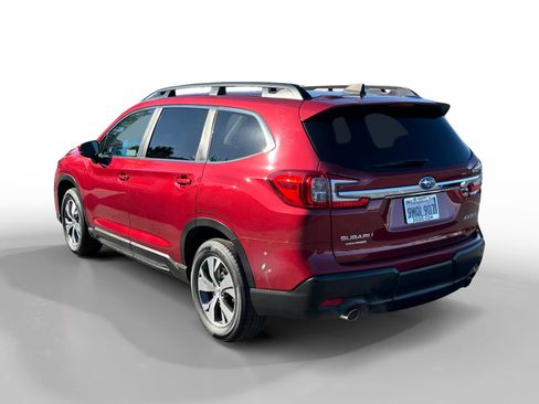Certified 2024 Subaru Ascent Premium w/ Convenience Package image 3