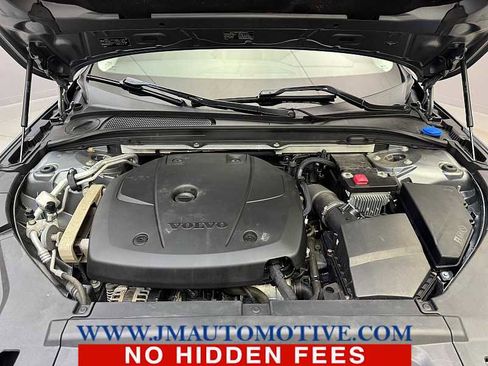 Used 2019 Volvo V90 T5 Cross Country w/ Protection Package Premier image 10