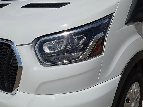 Used 2023 Ford Transit 350 XLT RWD image 9