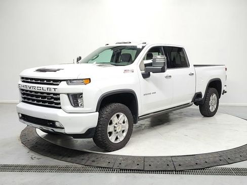 Used 2023 Chevrolet Silverado 3500 LTZ w/ Z71 Chrome Sport Edition image 3