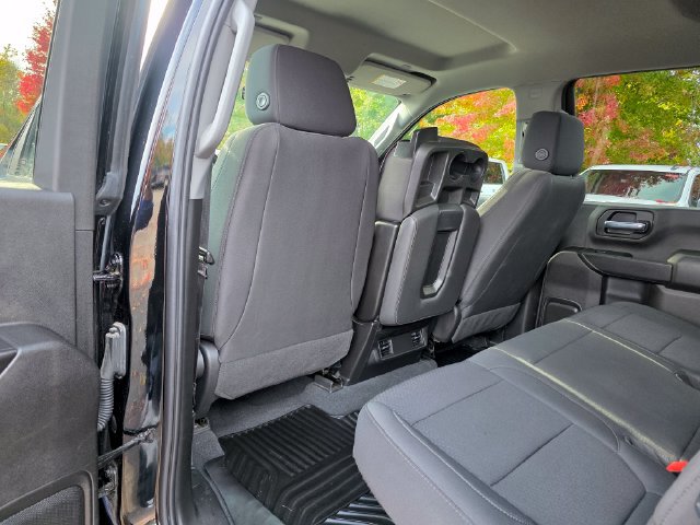 Used 2023 Chevrolet Silverado 2500 Custom w/ Infotainment Package AWD/4WD image 16