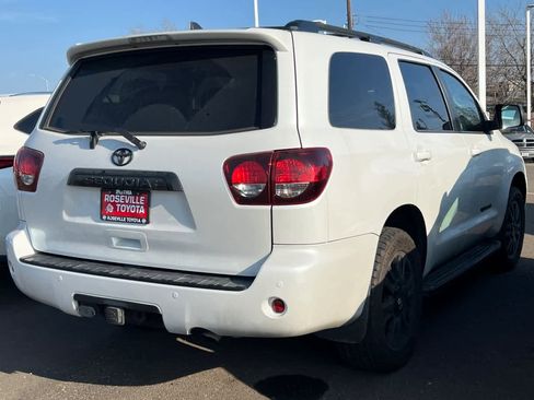 Used 2022 Toyota Sequoia TRD Sport image 2
