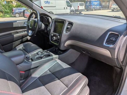 Certified 2017 Dodge Durango R/T w/ Technology Group AWD/4WD image 33