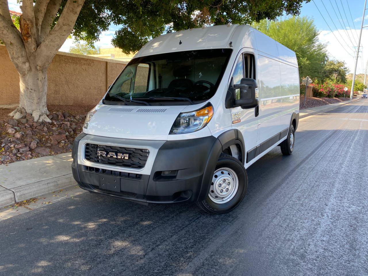 Used 2021 RAM ProMaster 2500 FWD image 2