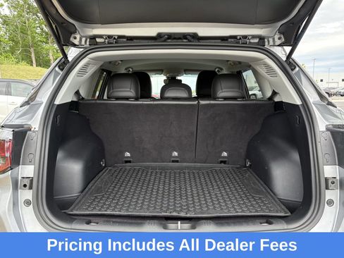 Used 2021 Jeep Compass Trailhawk AWD/4WD image 12
